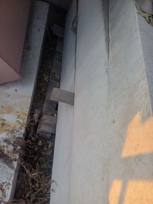 Мраморный камень