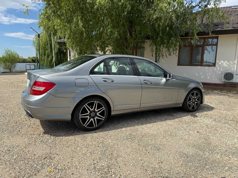 Mercedes C180 CGI Tiriac Auto / Istoric