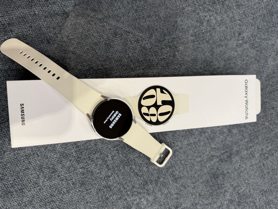 Дамски часовник Samsung Watch6