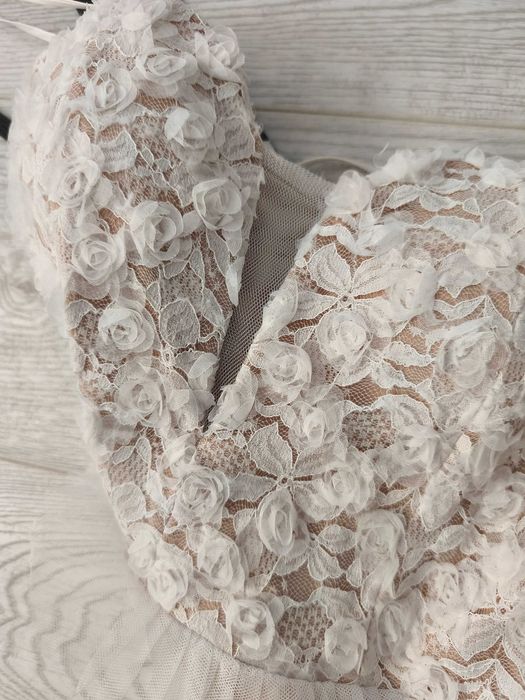 Дамска официална рокля