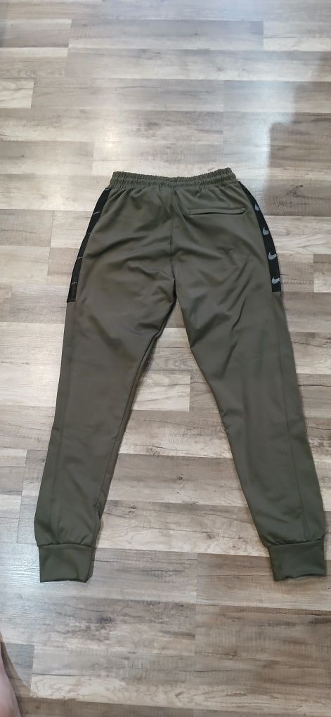 Долнище Nike /S,M,XL