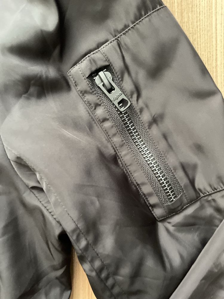 tigha Bombers / мъжки бомбър/яке L