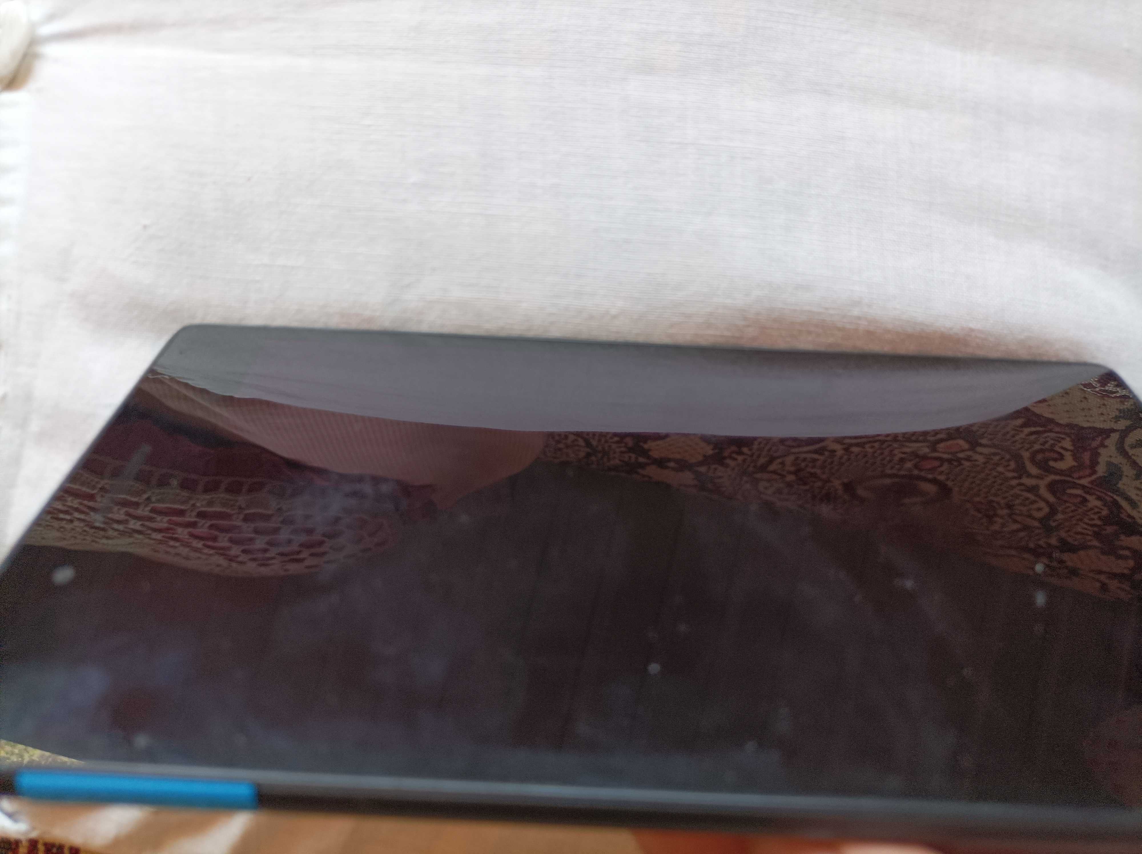Таблет Lenovo Tab 7 Essential TB7304F