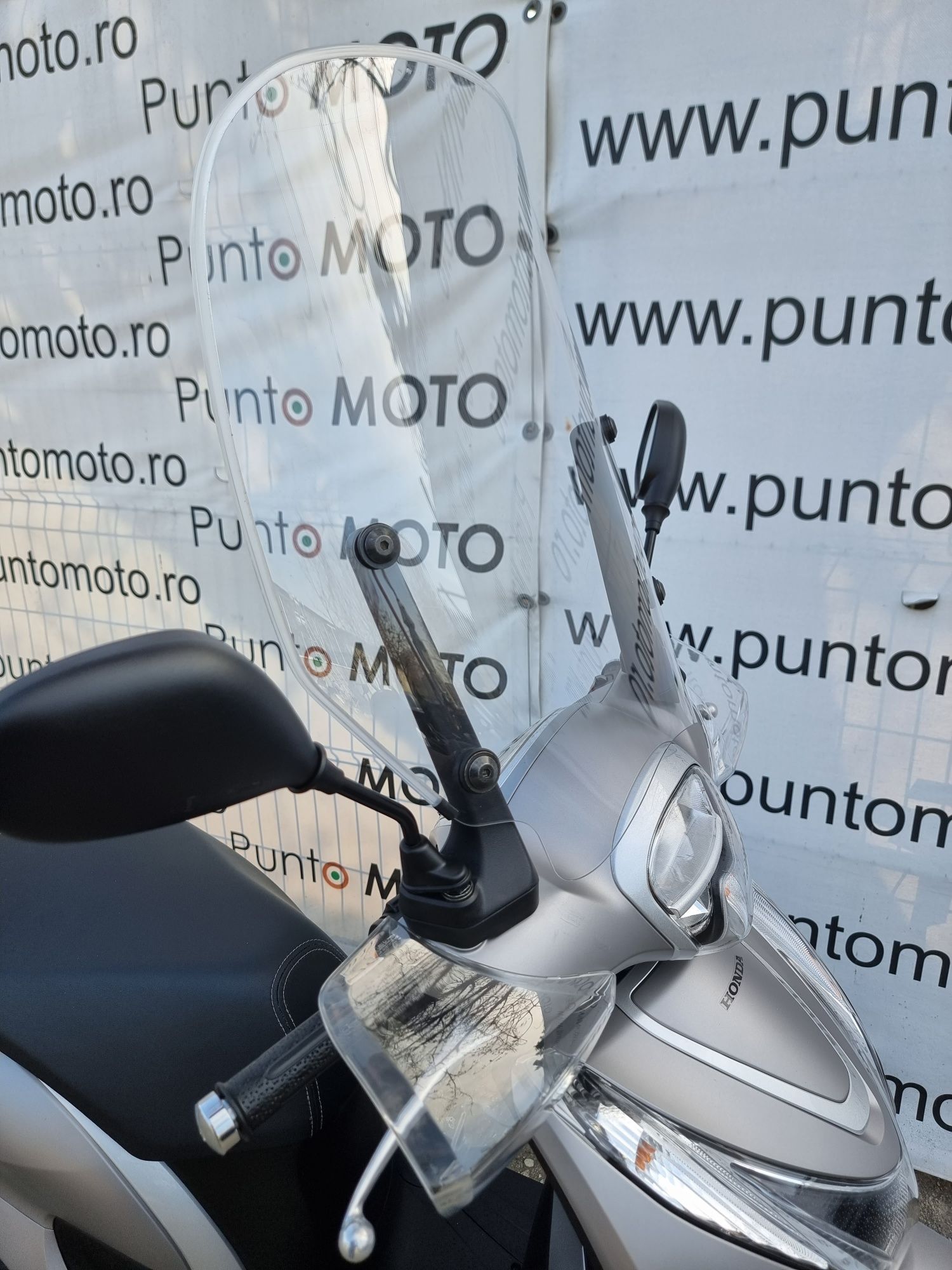 Honda sh 125cc  Permis CAT-B