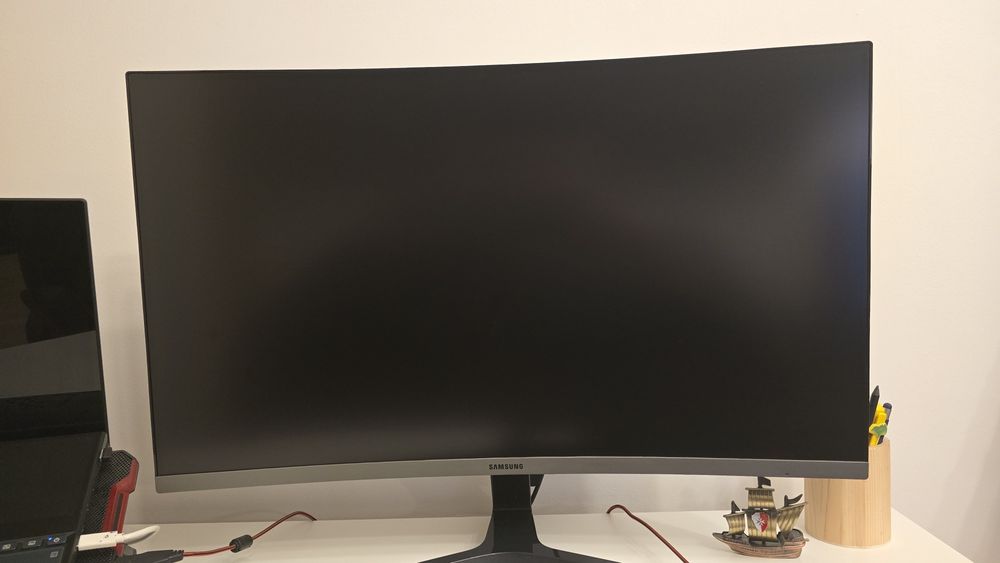 Monitor Samsung Gaming 27inch CR50 Curbat