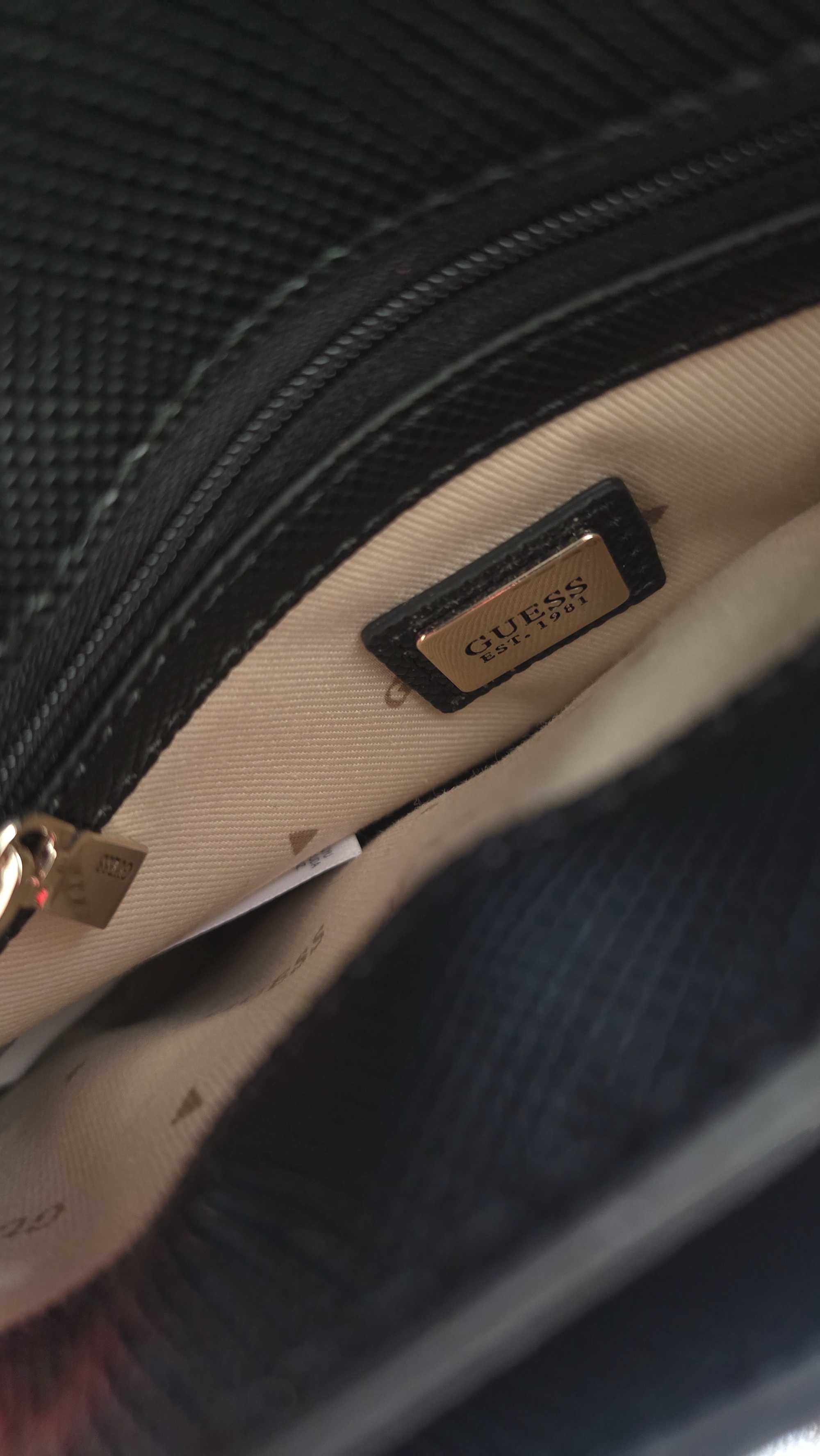 Чисто нова дамска чанта Guess