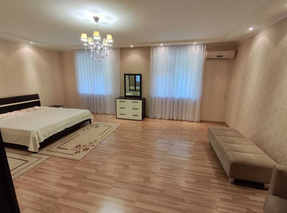 3-х комнатная квартира  ул. Чимкентская