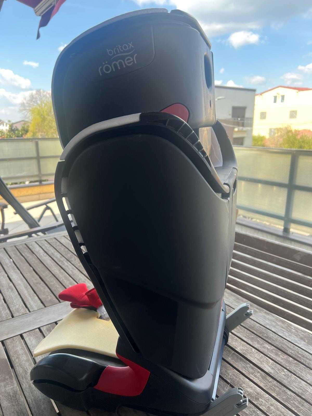 Vand scaun masina Britax Romer cu Isofix model Kidfix 2 S