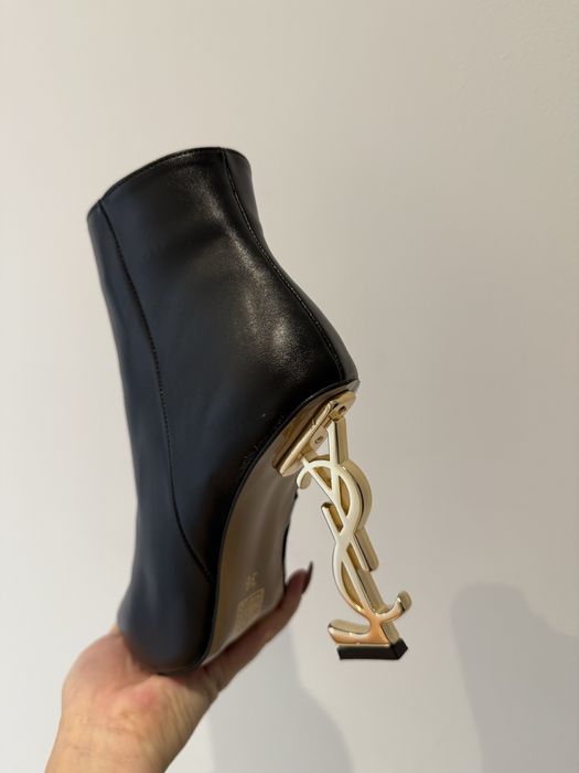 Дамски боти Saint Laurent