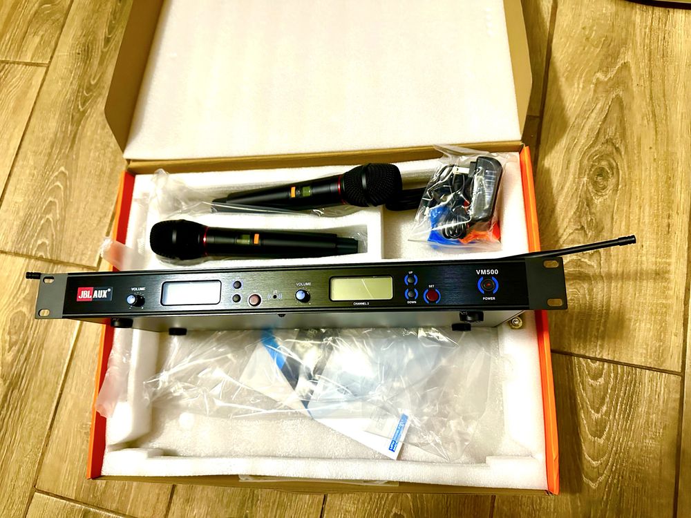 Двойной радиомикрофон jbl vm500
