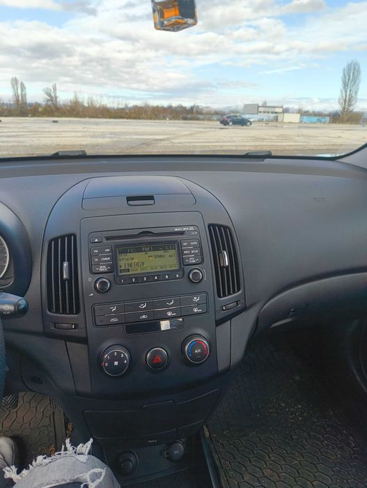 Hyundai i30 1.6 Газ