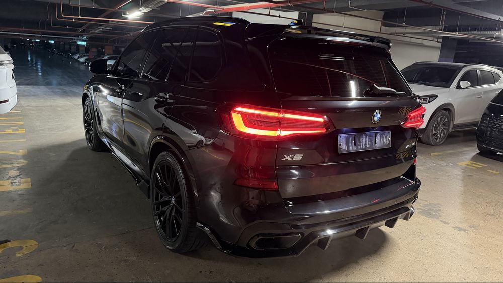 BMW X5 40i xDrive  2020года выпуска. Объем двигателя 3.0T