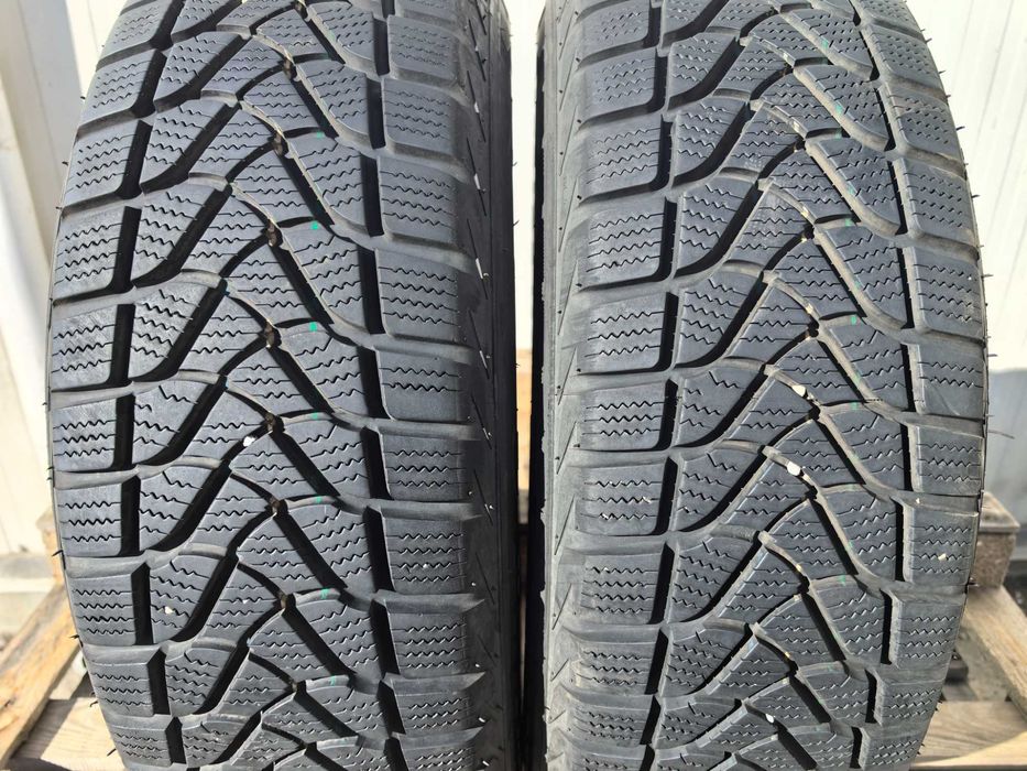 215/65/16 С Фаярстоун ДОТ 2014 г - Бусови