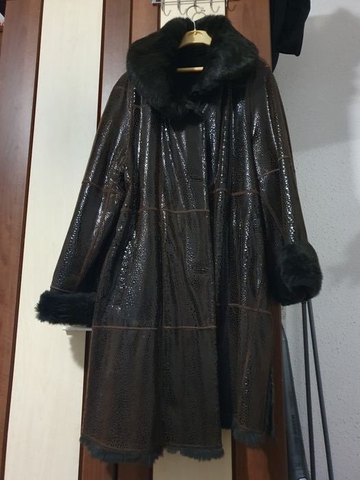 Haină de blană naturală
