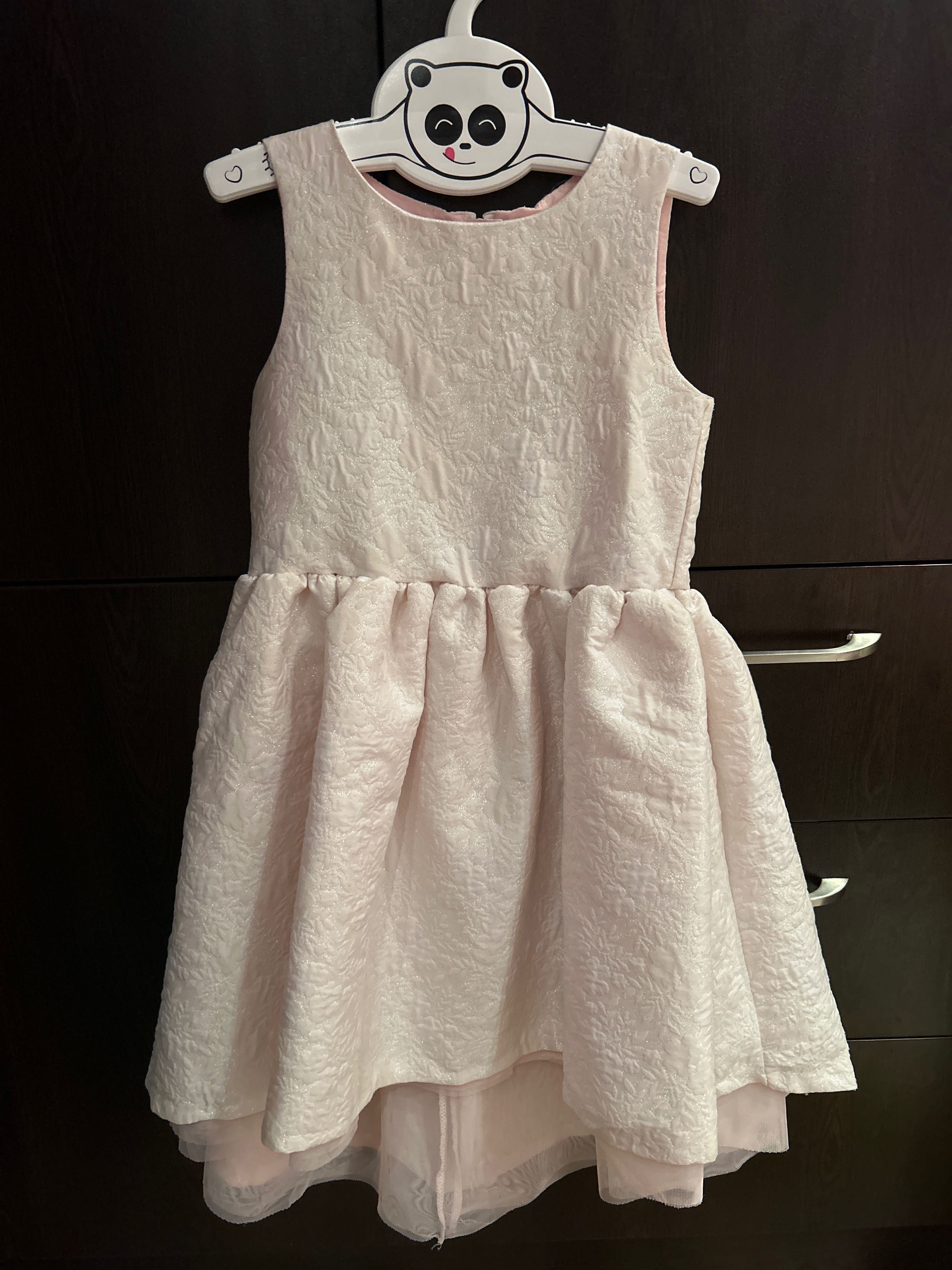Детска рокля Н&М 122см