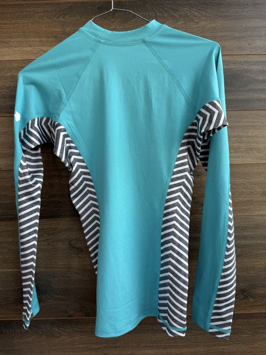 Блуза RASHGUARD с UV протекция за водни спортове