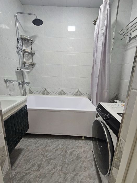 Продается 3 ком. Квартира площадью 82 кв.м. По ул. Рудаки