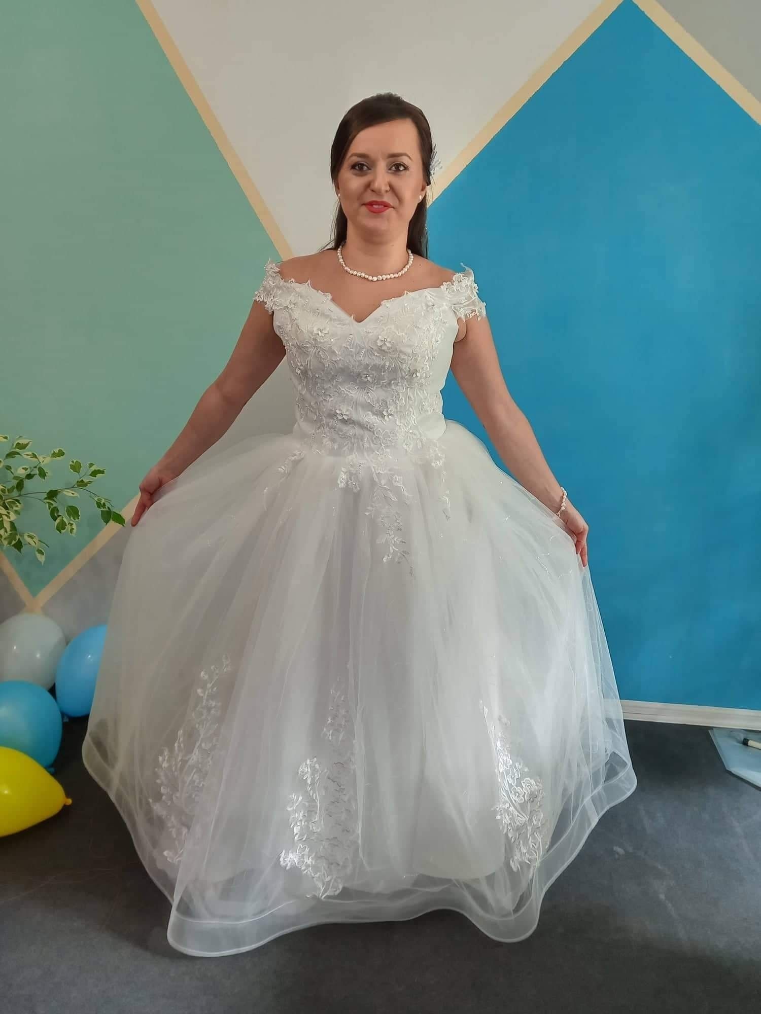 Сватбена / булчинска рокля