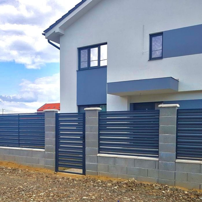 Construim garduri si porti din sipca metalica, panouri stil jaluzele,