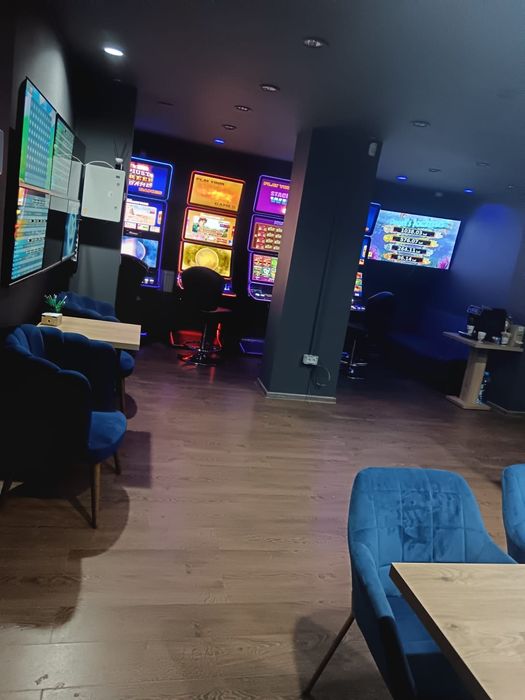 Afacere la cheie/afacere/cafenea/casino/pariuri/bar schimb și cu auto