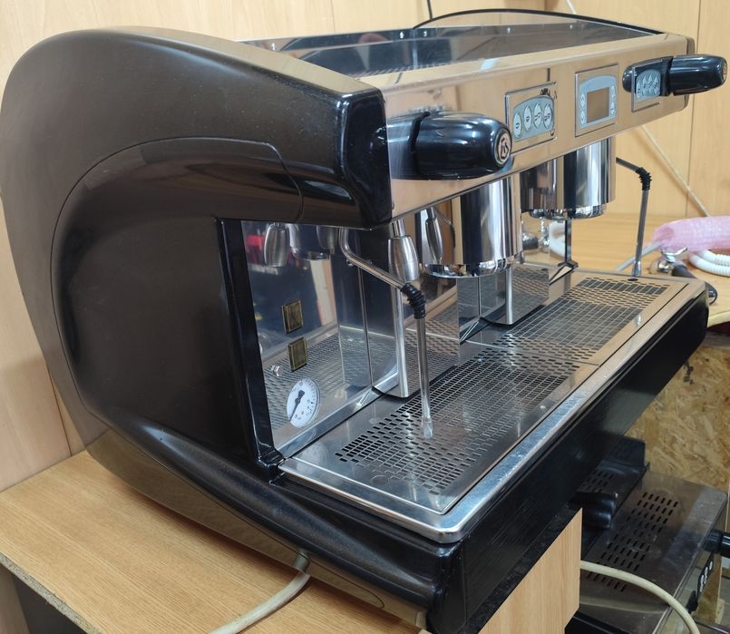 Vand espresor profesional Astoria Forma