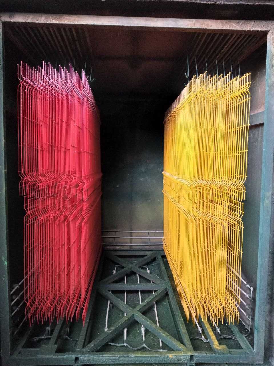 Еврозабор3D, Евросетка3D, йу́л сеткалари ишлаб чикарувчидан