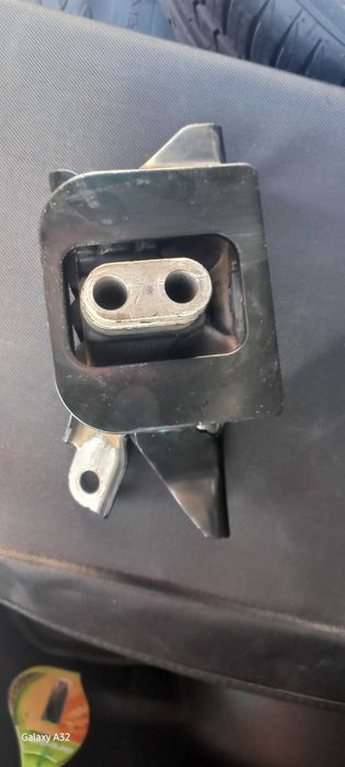 Подушка акпп хундай акцент