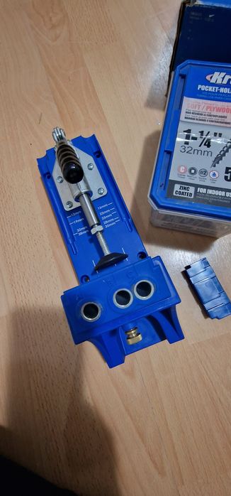 Diverse scule și echipamente