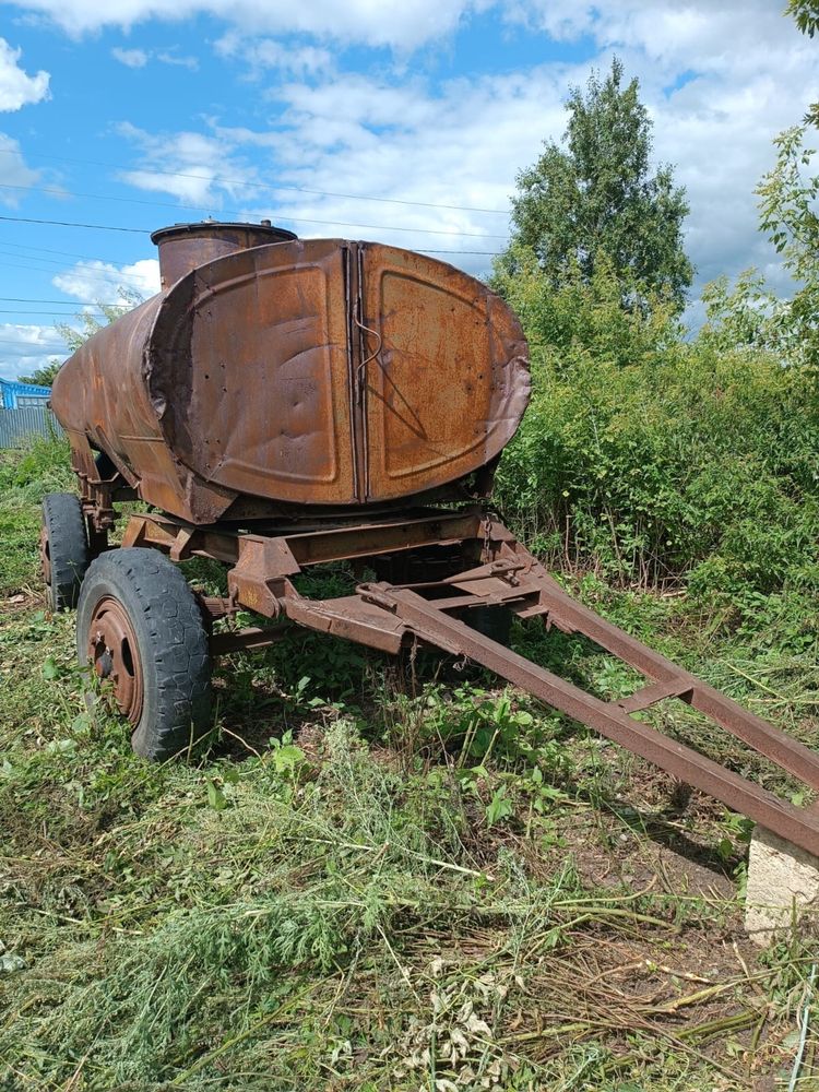 Цистерна 6 тонник