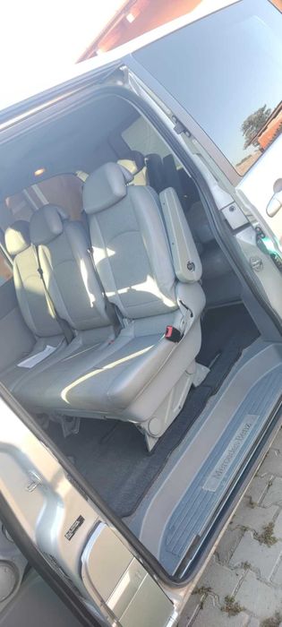 Mercedes viano 6+1 vând urgent preț negociabil
