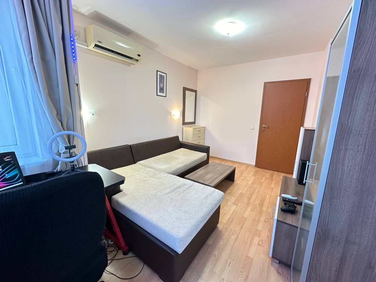 Продава се Тристаен апартамент в к.к. Слънчев бряг - 65 кв.м за 1077 €/кв.м - Снимка #3
