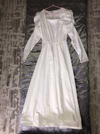 Вечернее платье белое без ничего