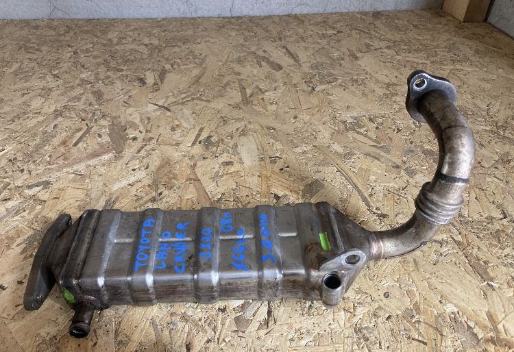 Охладител за Тойота ланд крузер J120 /Toyota land cruiser J120