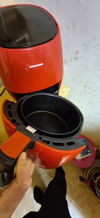 Friteusa/ Aparat gatit cu aer cald