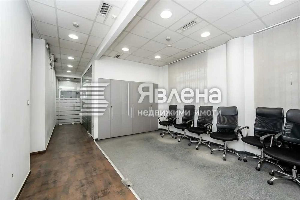 Продава се Магазин в София, Център - 172 кв.м за 2326 €/кв.м - Снимка #17