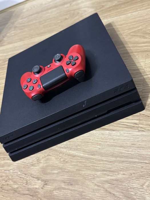 Play Station 4 PRO 1tb