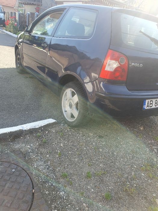 W polo anul 2003