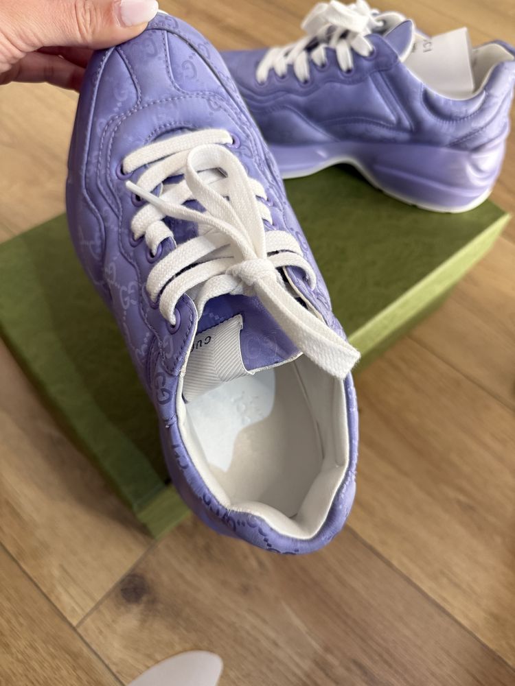 Adidasi Gucci sneakers