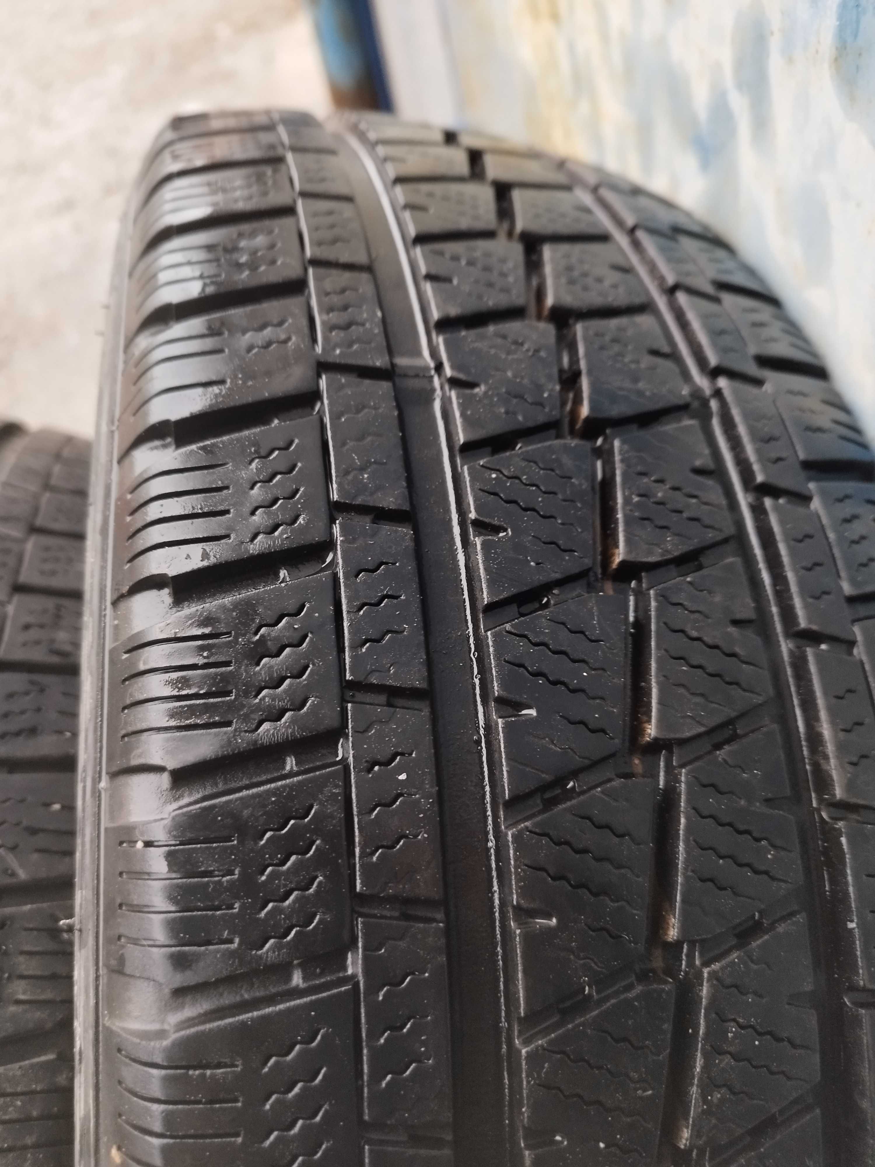 Всезонни гуми Falken 195/60/r16 c