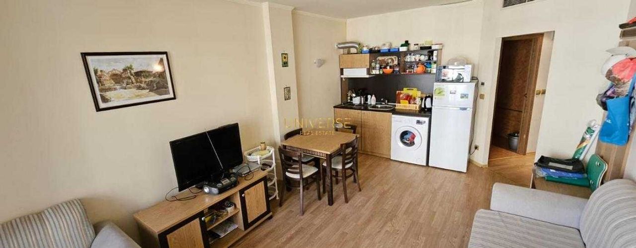 Продава се Двустаен апартамент в к.к. Елените - 63 кв.м за 826 €/кв.м - Снимка #4
