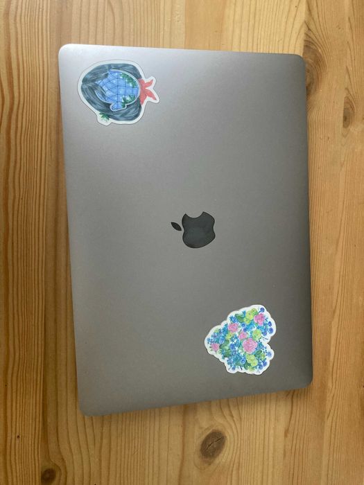 Macbook Pro M1 2020 în stare excelentă
