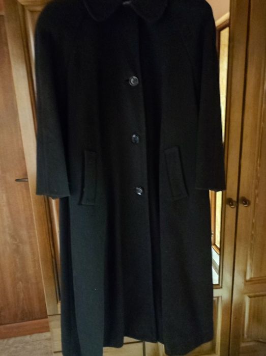Напълно запазено, без никакви забележки, дълго 118см черно дамско палт