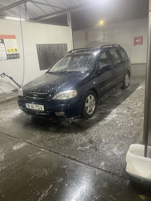 Vand sau schimb opel astra g