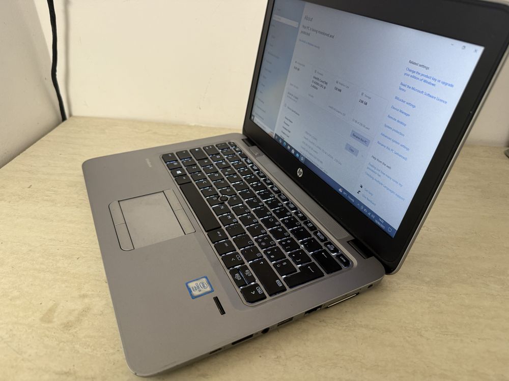 HP Elitebook 820 G3 i5 / 8 Gb DDR4/ Nvme 256 Gb/ GARANTIE