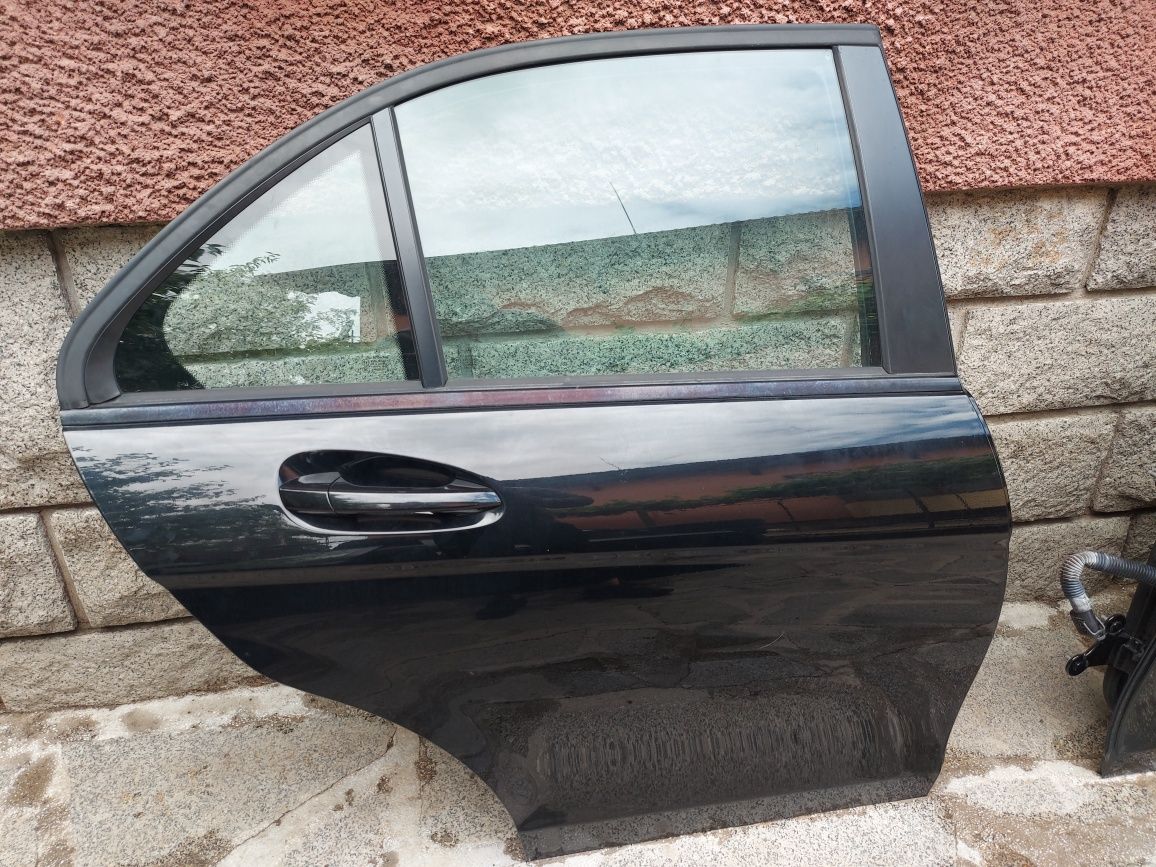 Врати Мерцедес Ц клас седан / Mercedes C class w204