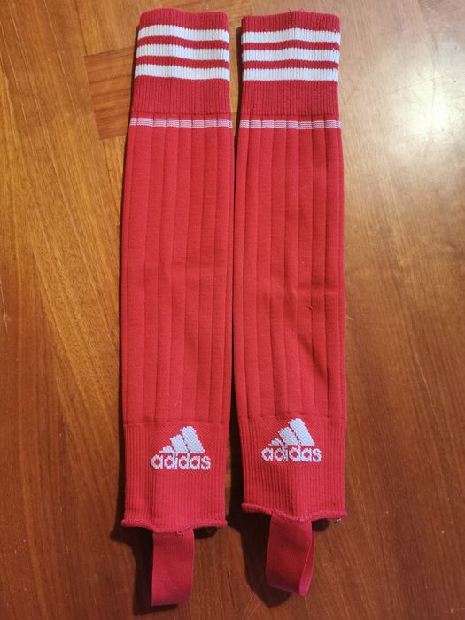 Set Jambiere adidas adulti si o pereche de copii 6-12 ani