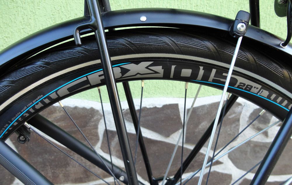 Reducere! Bicicleta city cu butuc si curea carbon