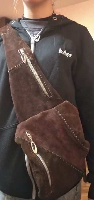 Чанти от естествена кожа