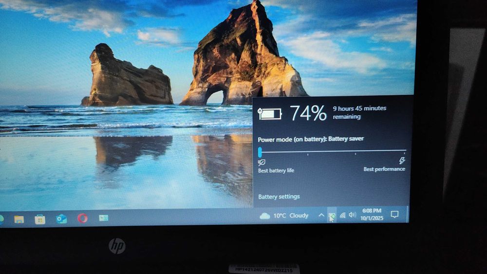 Laptop HP G6 Intel® i3-7020,ecran HD 15.6 inch,baterie noua tine 9 ore