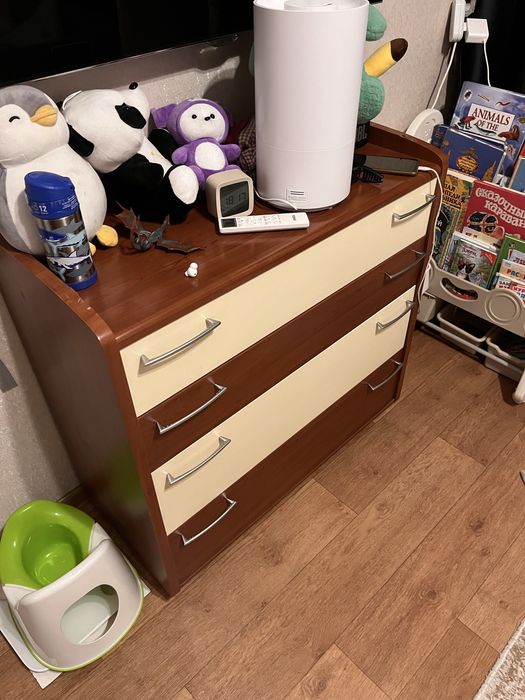 Комод деревянный